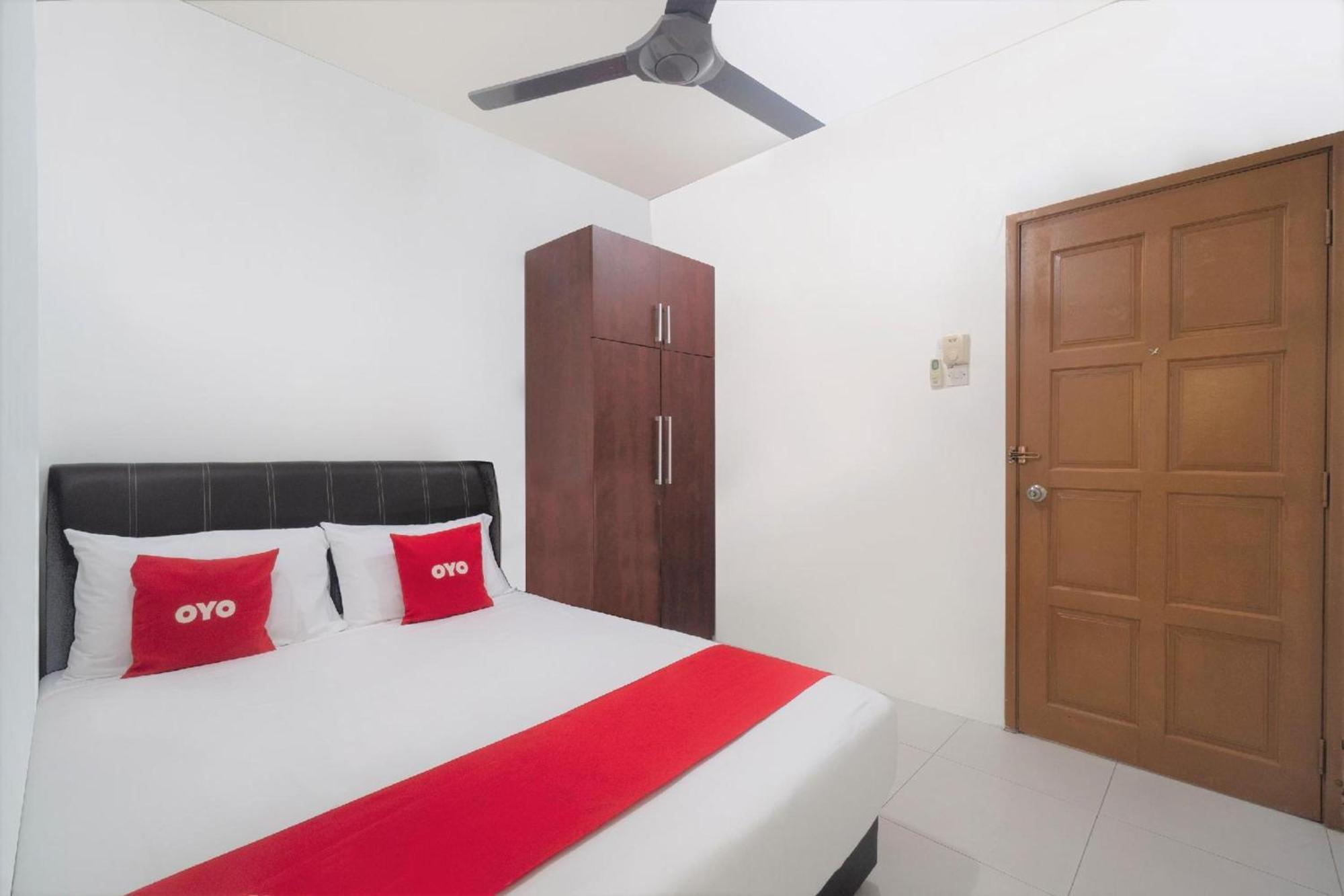 Oyo 91089 Motel Fasa 2B Seri Manjung Exteriör bild